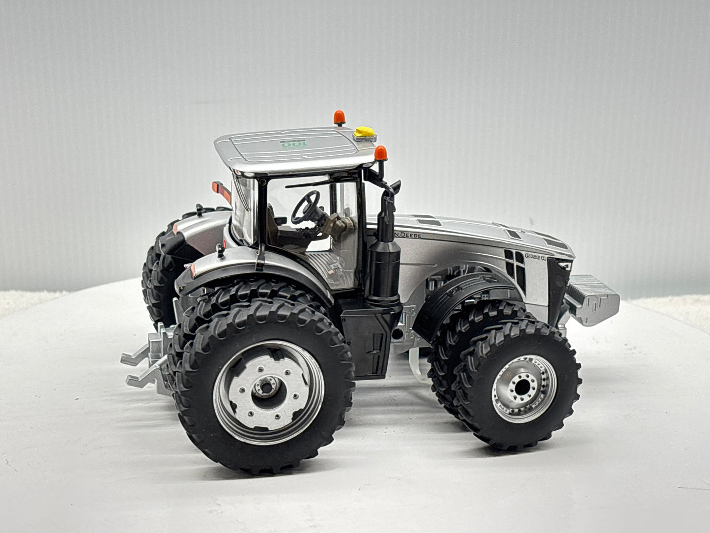 1/32 John Deere 8400R 100 Year Silver