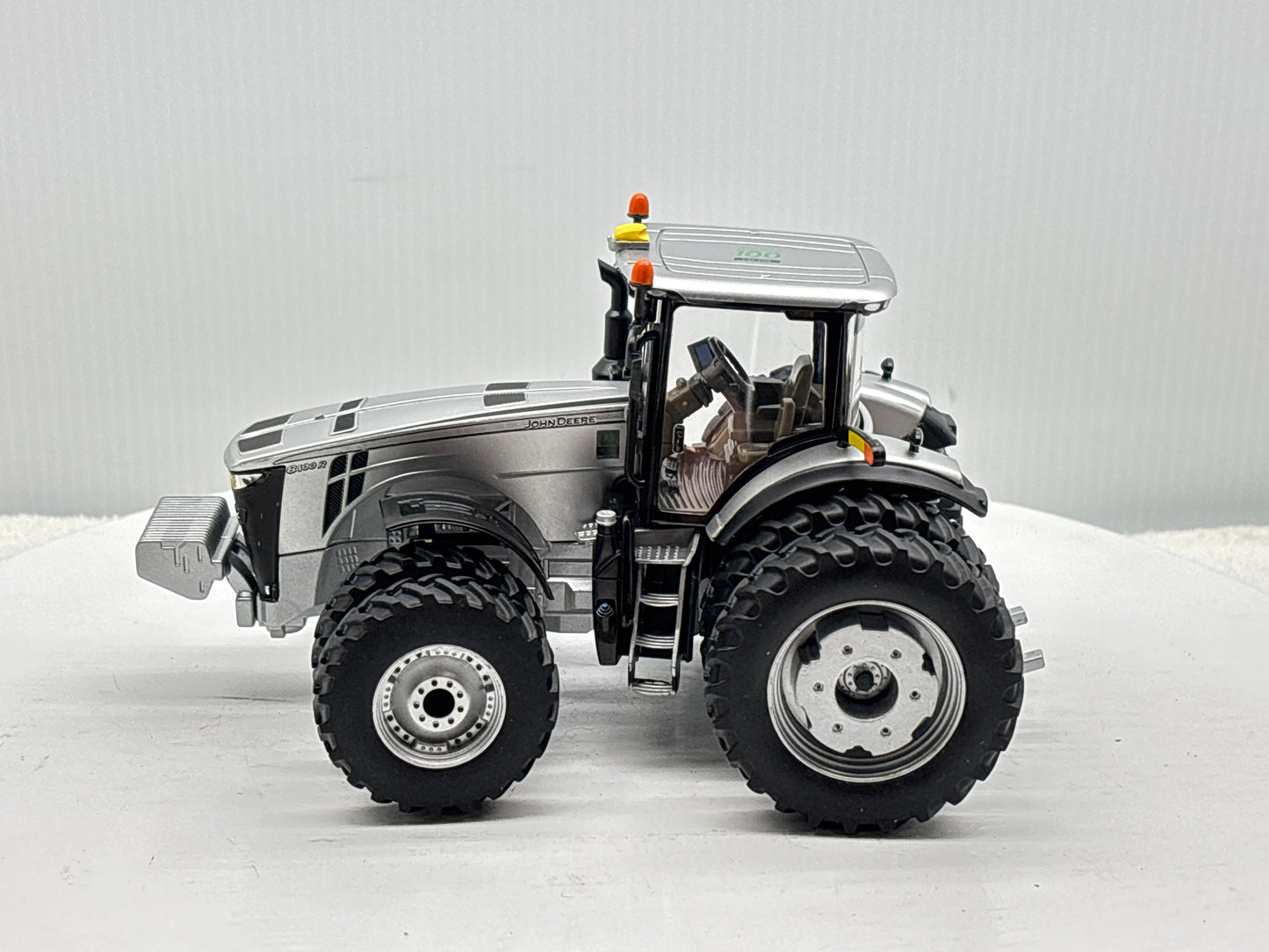 1/32 John Deere 8400R 100 Year Silver