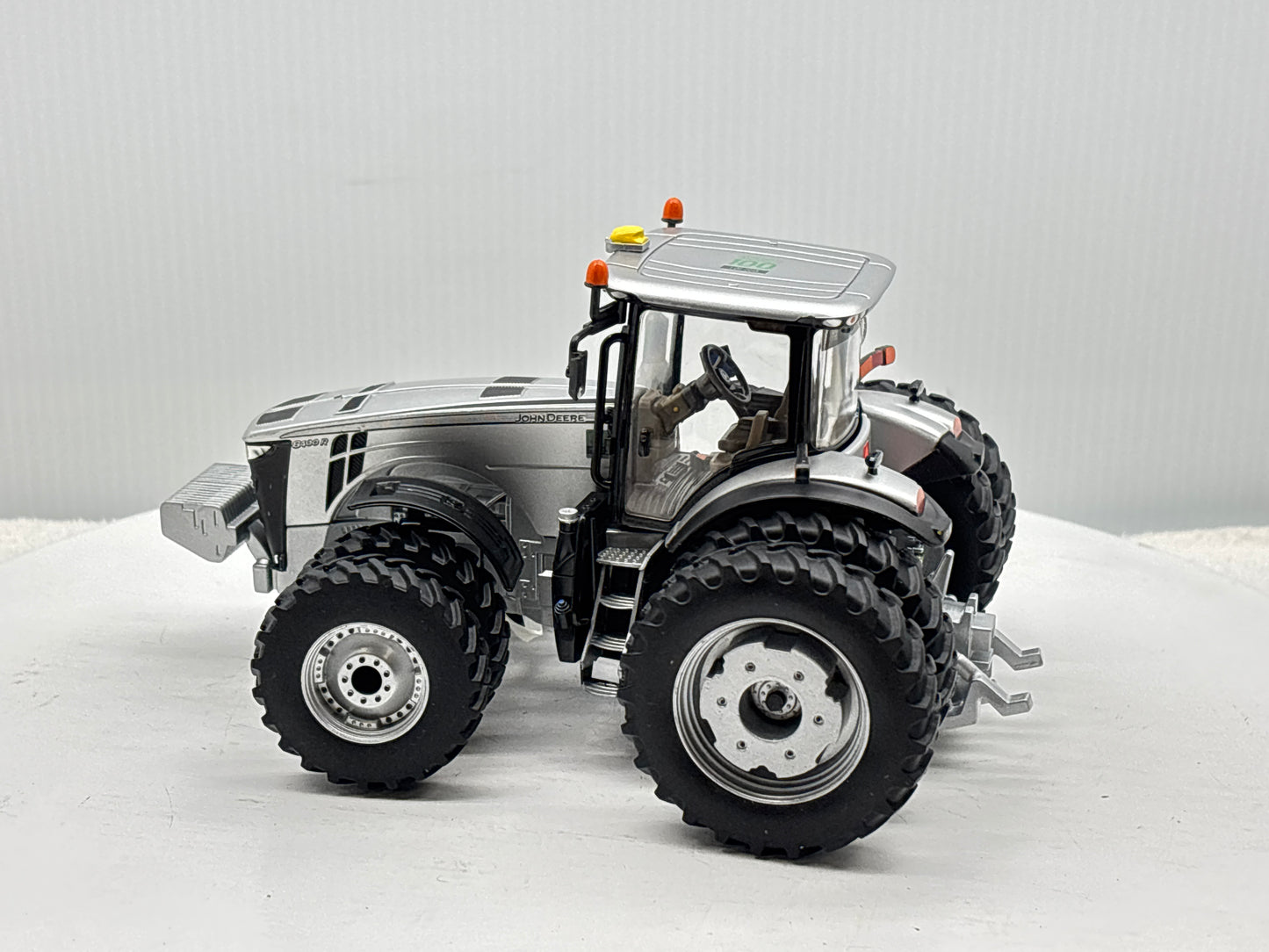 1/32 John Deere 8400R 100 Year Silver