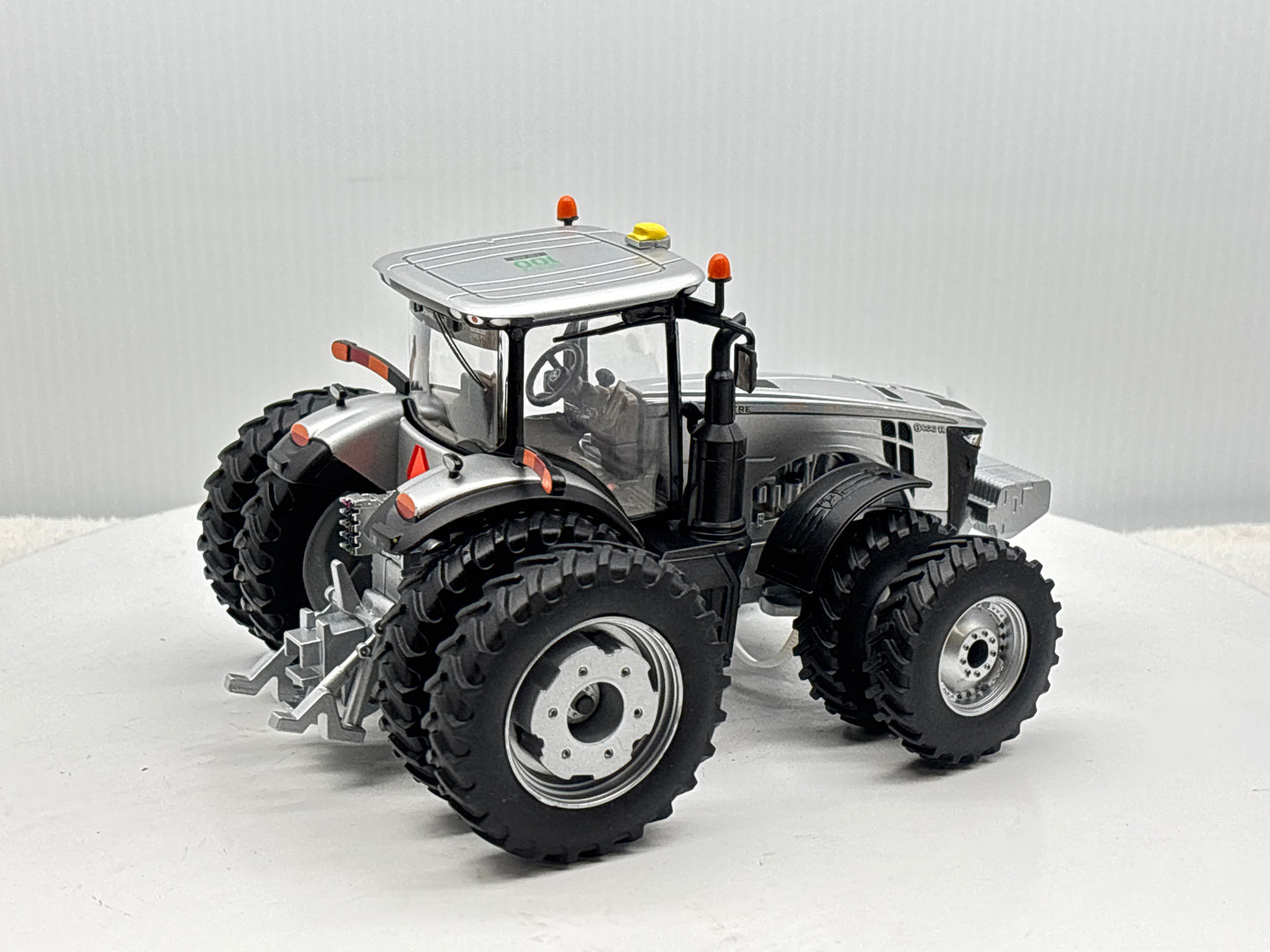 1/32 John Deere 8400R 100 Year Silver