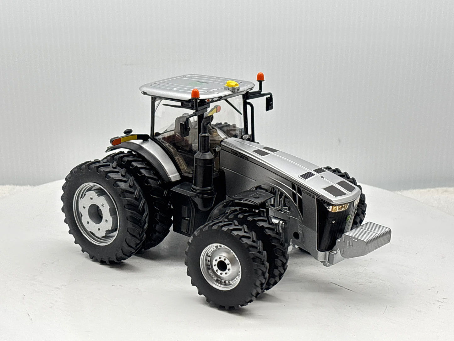 1/32 John Deere 8400R 100 Year Silver
