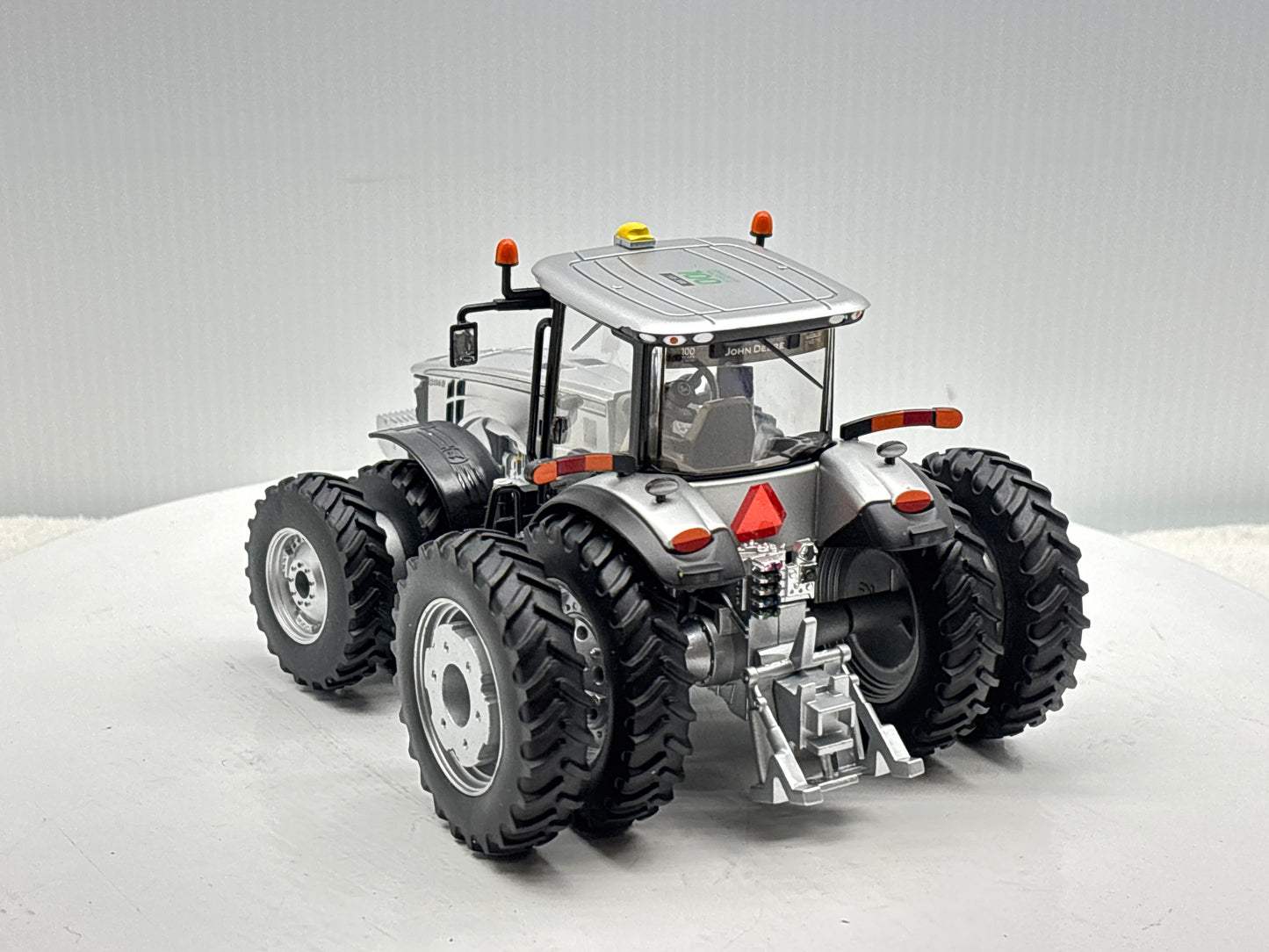 1/32 John Deere 8400R 100 Year Silver