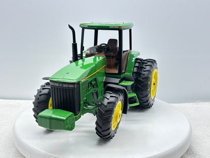 1/16 John Deere 8400