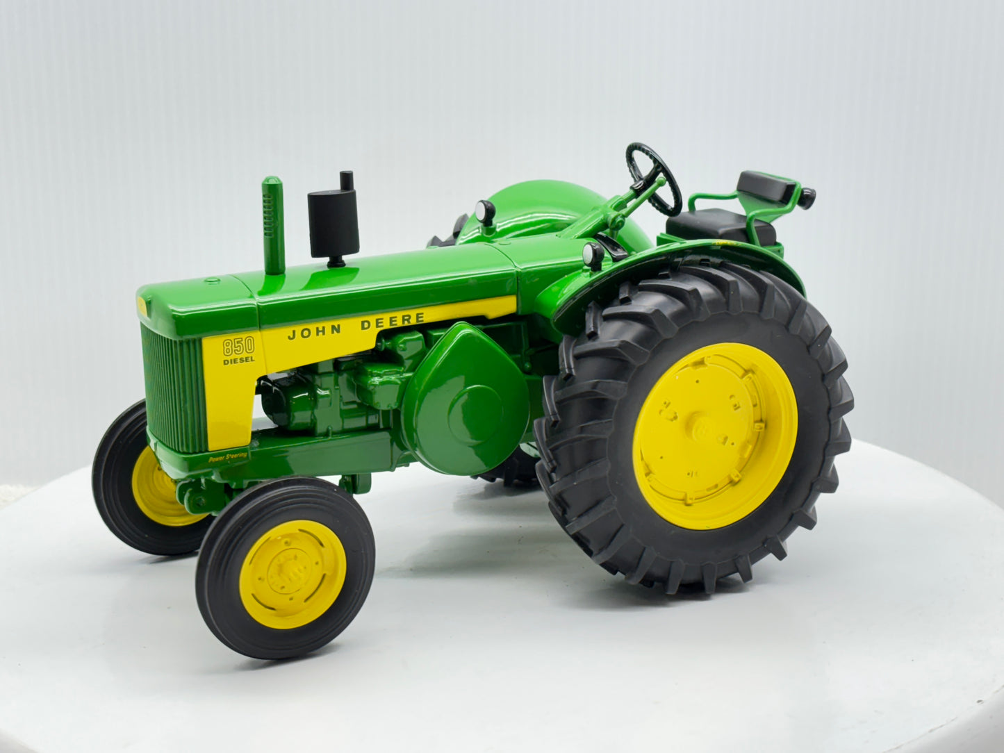 1/16 John Deere 850 Prototype Two Cylinder