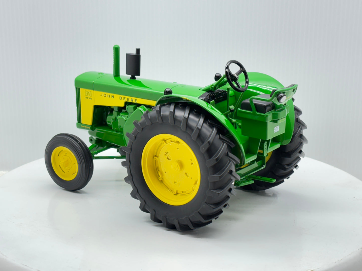 1/16 John Deere 850 Prototype Two Cylinder