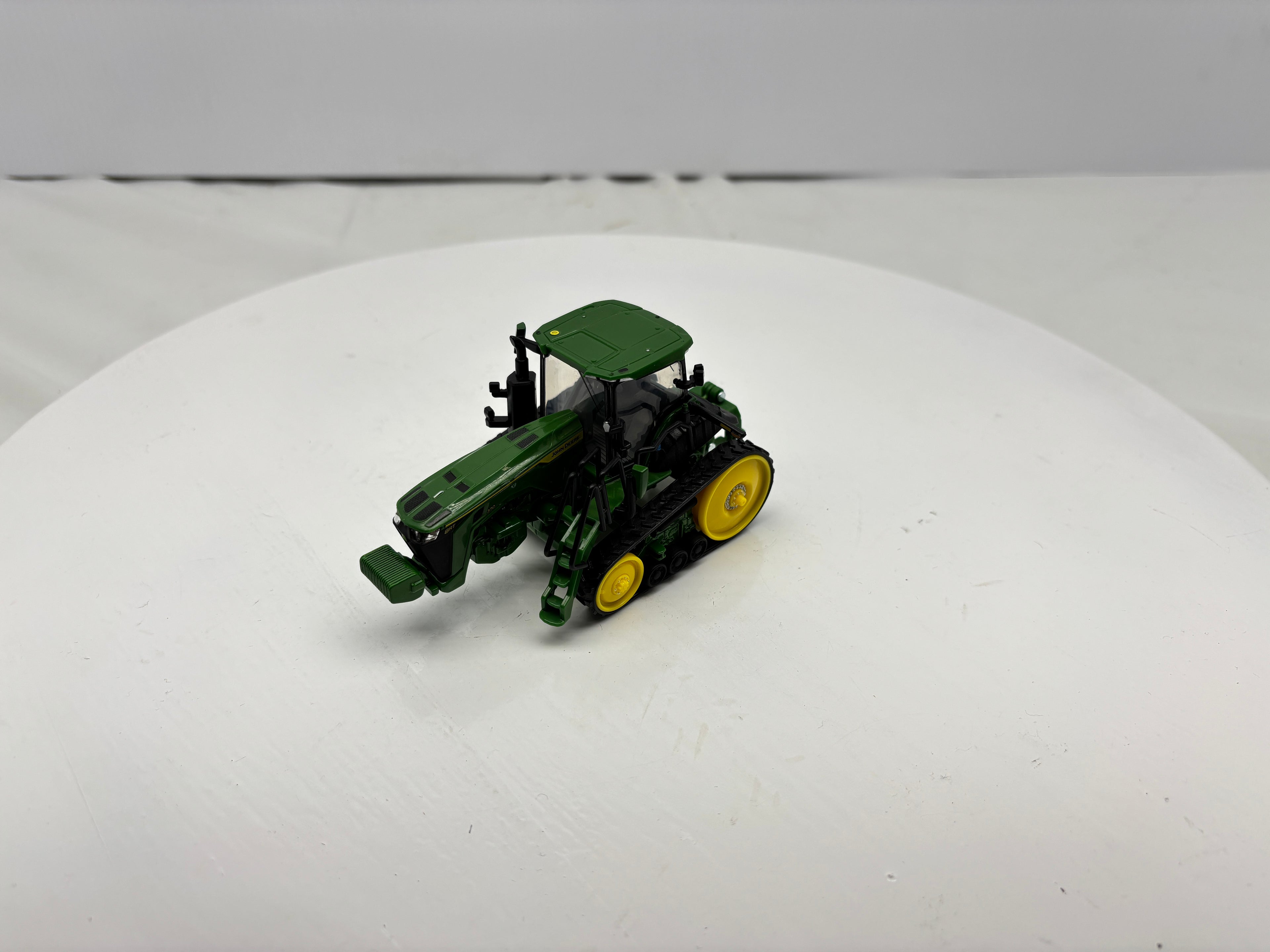 1/64 John Deere 8RT 370