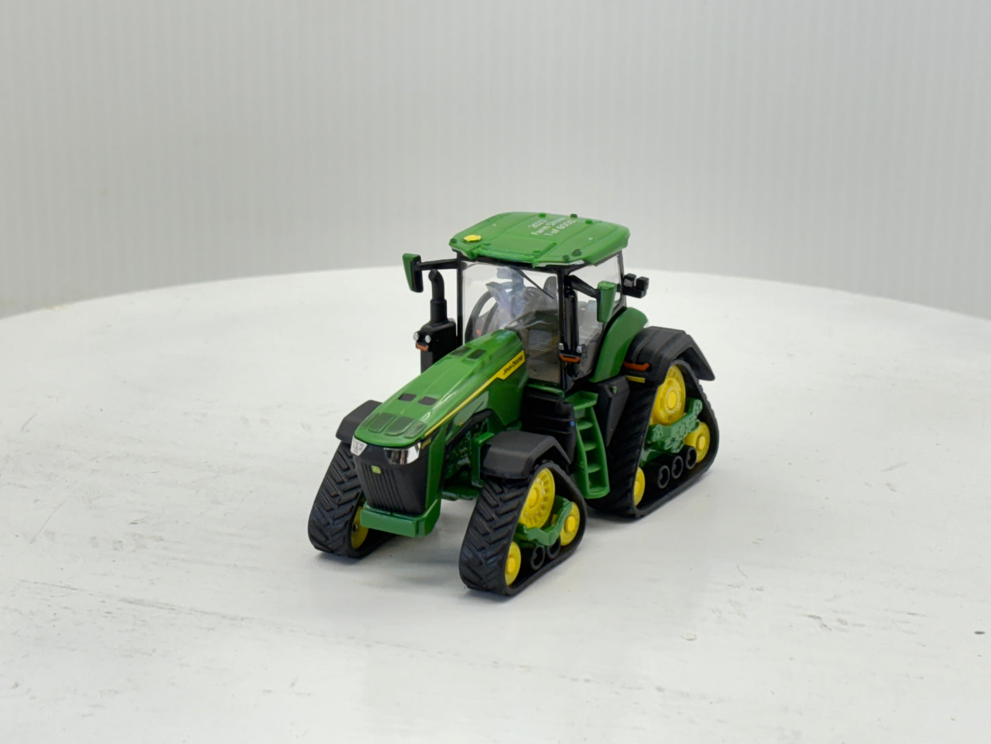 1/64 John Deere 8RX 410 Farm Show