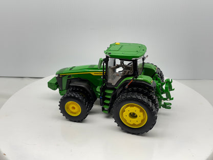 1/32 John Deere 8R 370