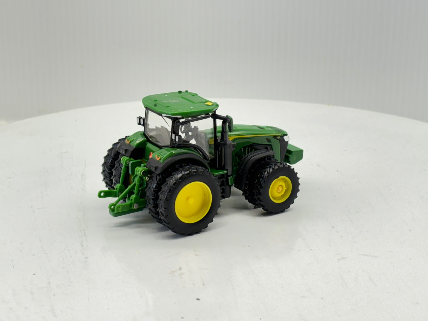 1/64 John Deere 8R 370 Farm Show