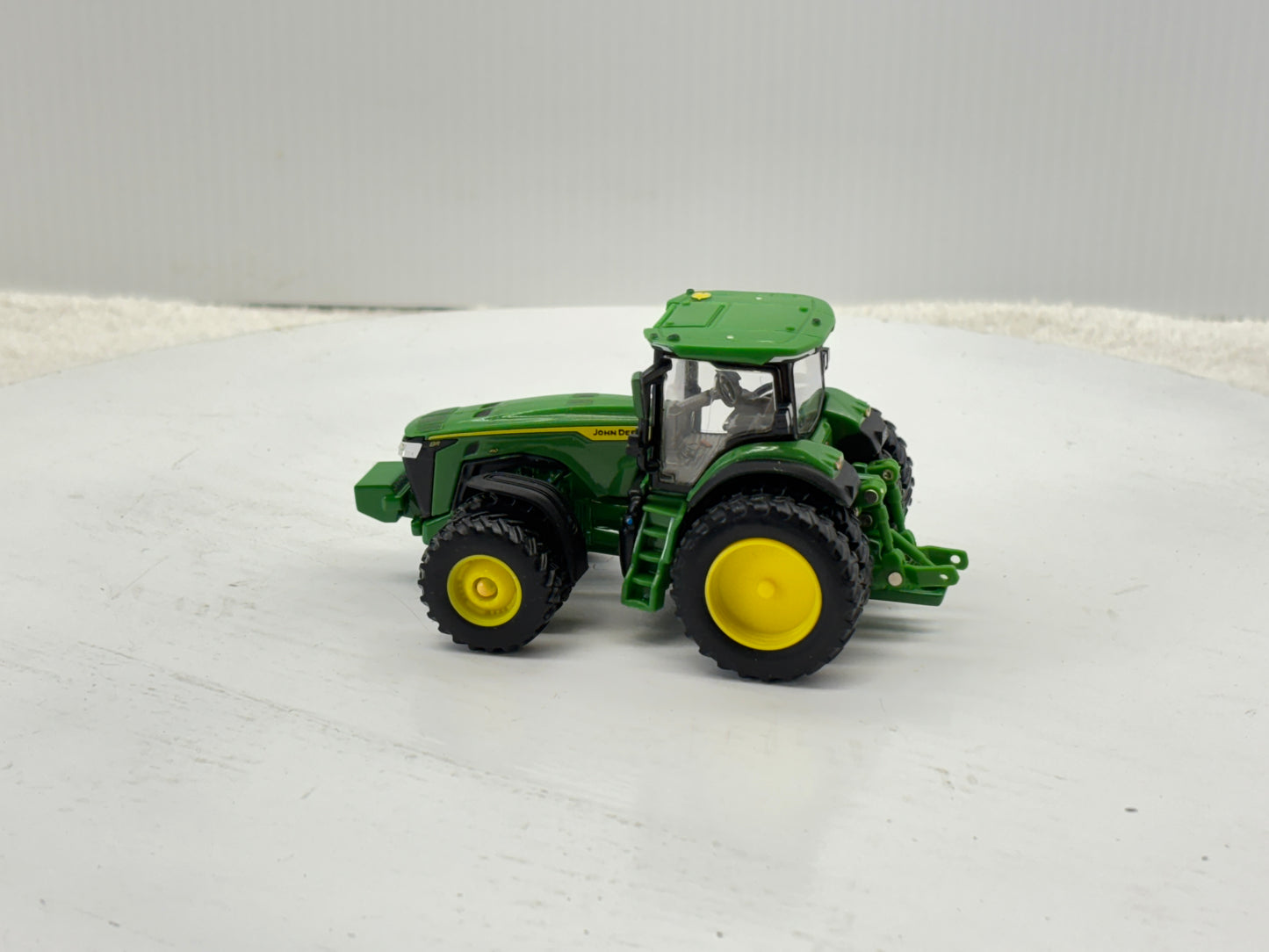 1/64 John Deere 8R 410 Prestige