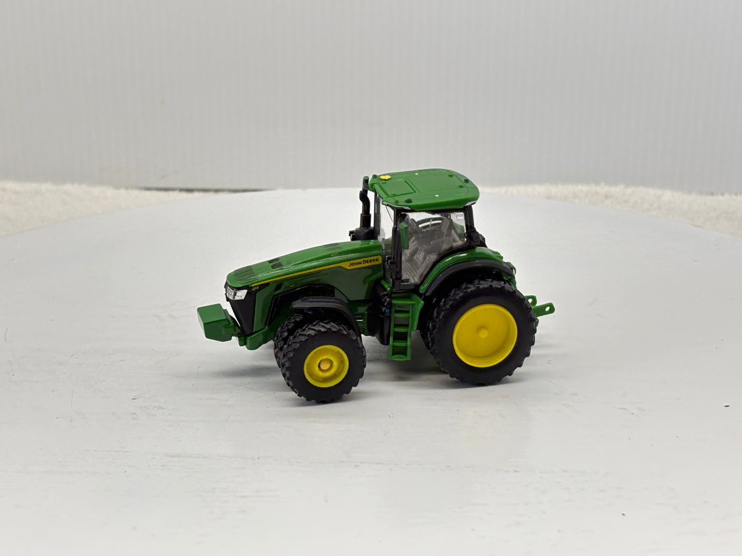 1/64 John Deere 8R 410 Prestige