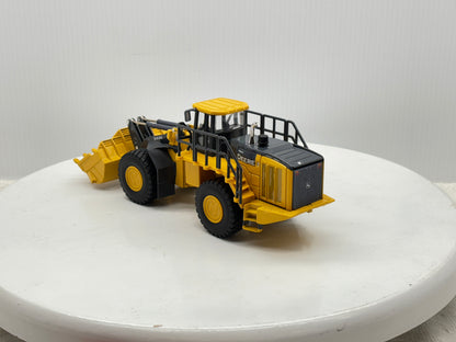 1/50 John Deere 944k