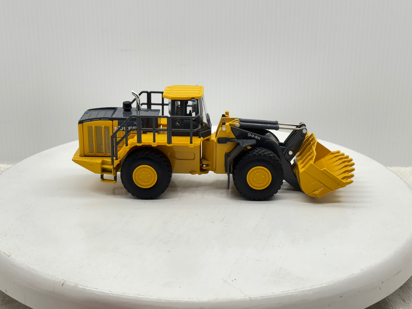 1/50 John Deere 944k
