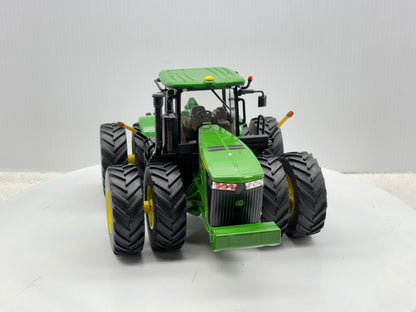 1/32 John Deere 9560R
