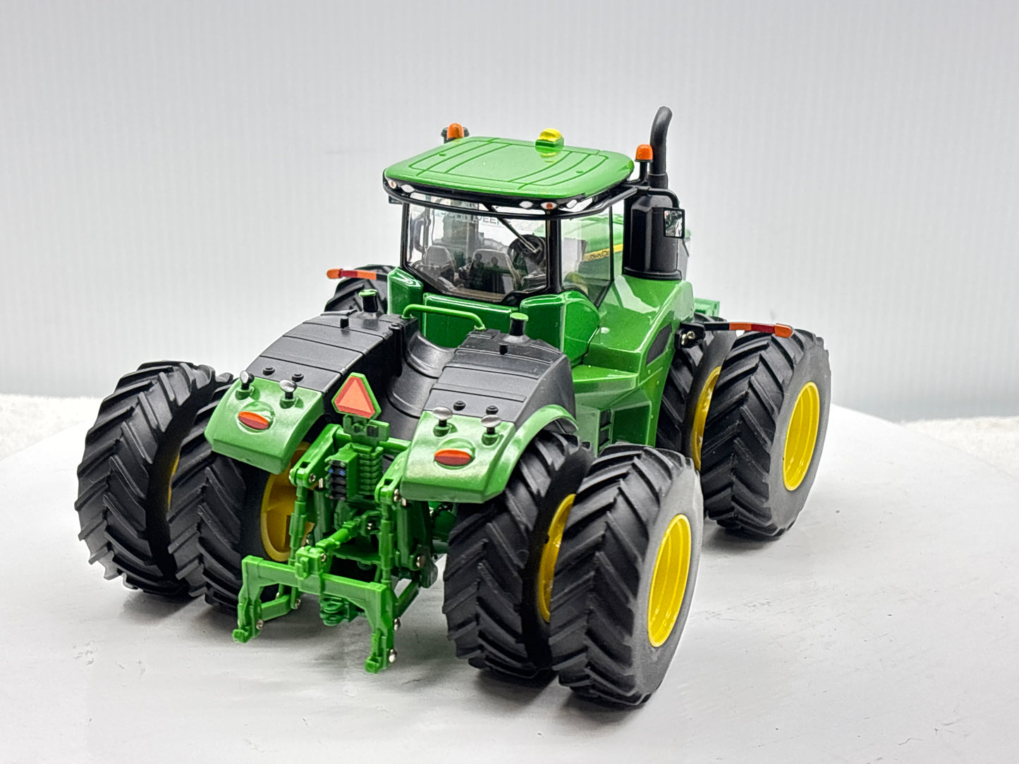 1/32 John Deere 9570R Prestige