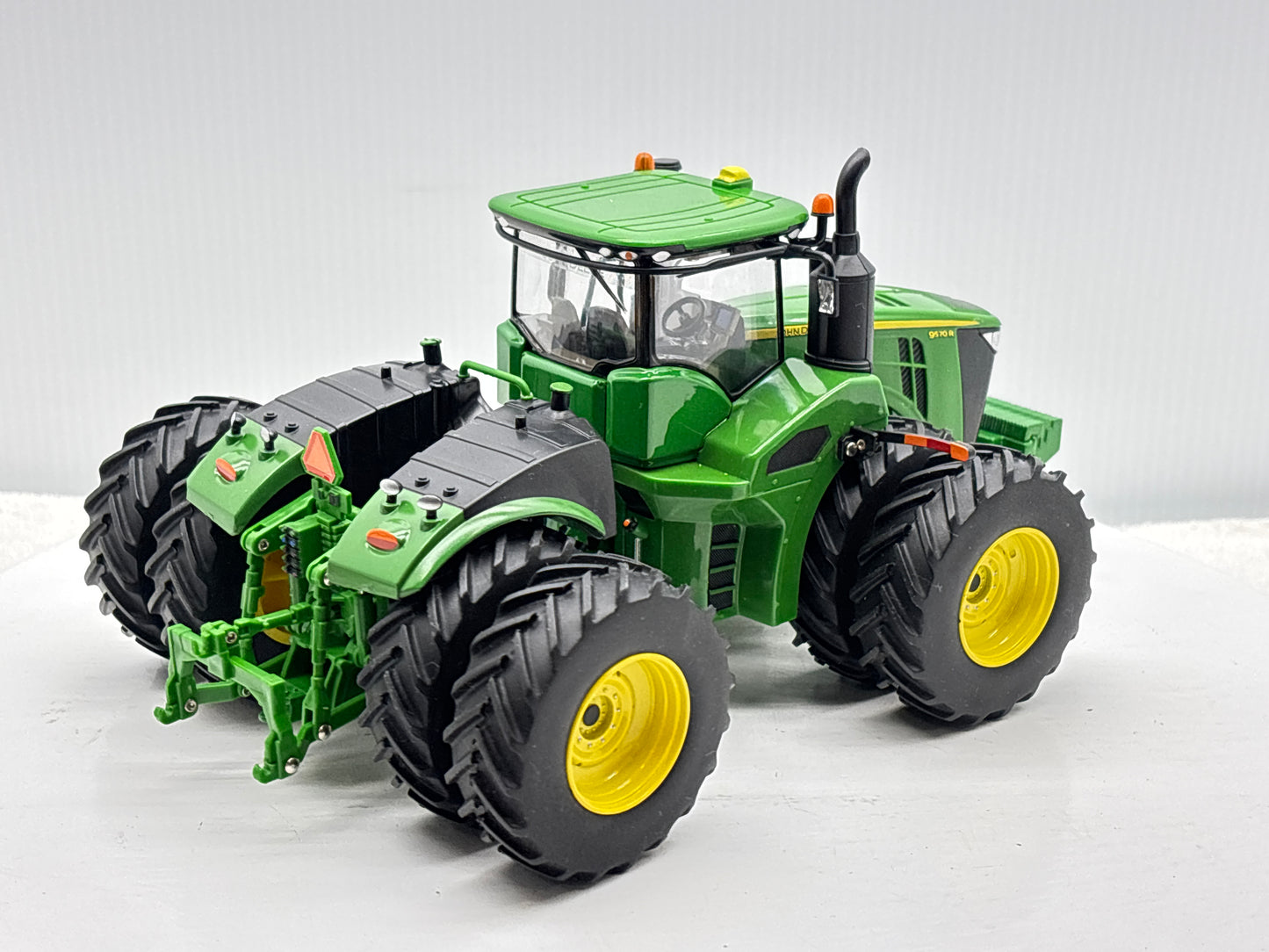 1/32 John Deere 9570R Prestige