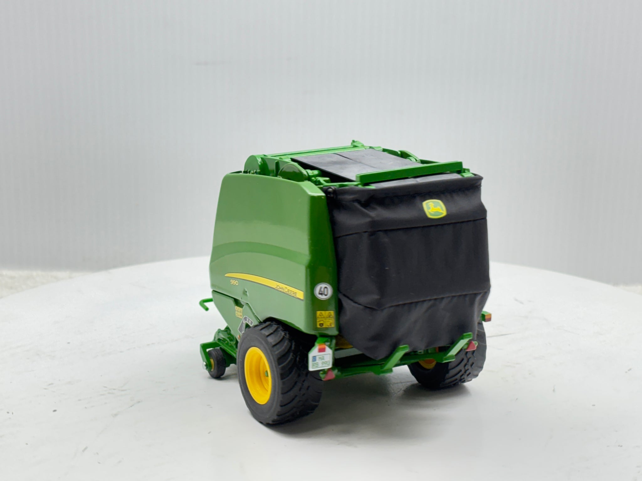 1/32 John Deere 990