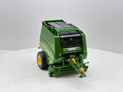 1/32 John Deere 990