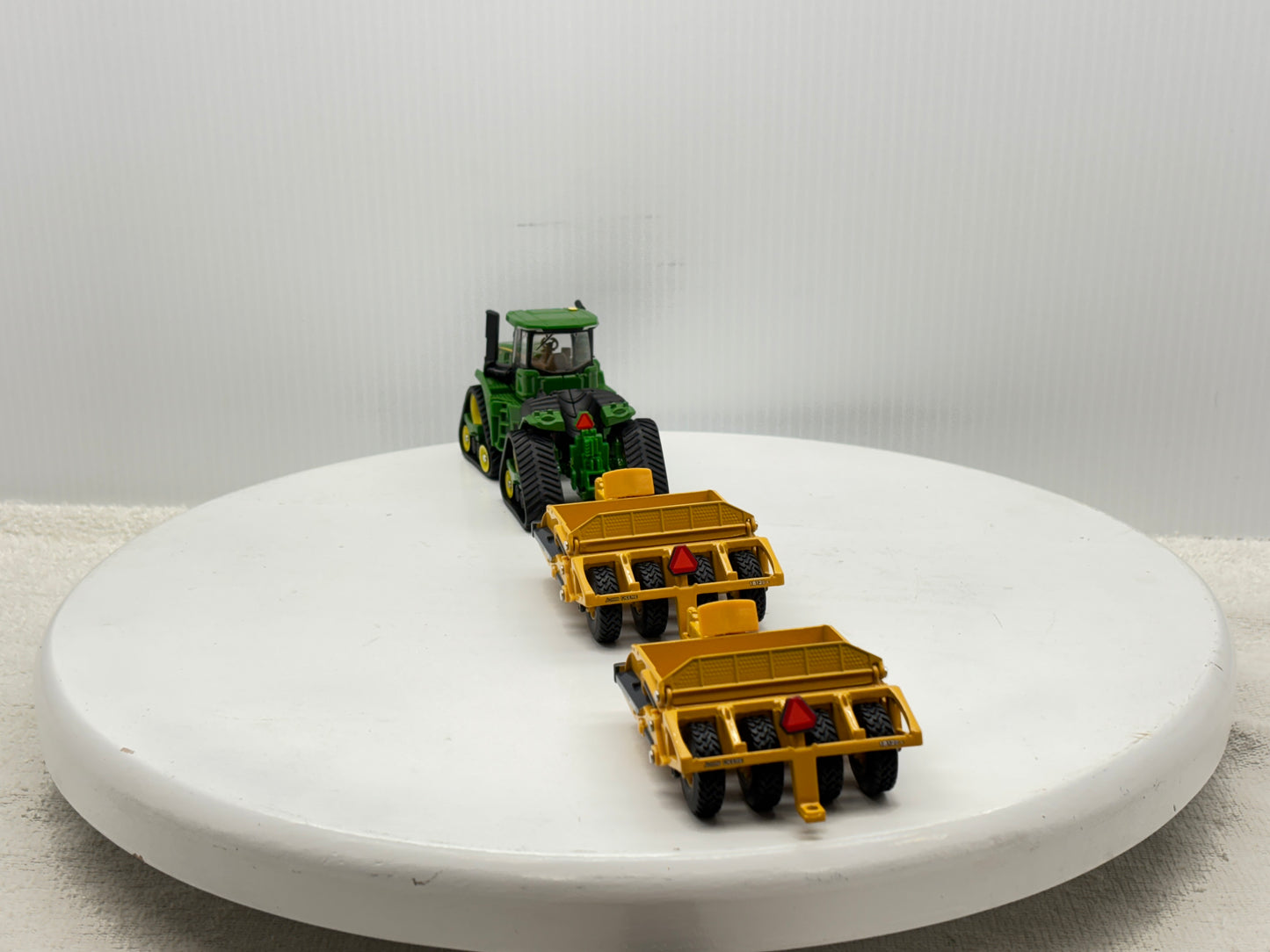 1/64 John Deere 9RX 590 Scraper Set