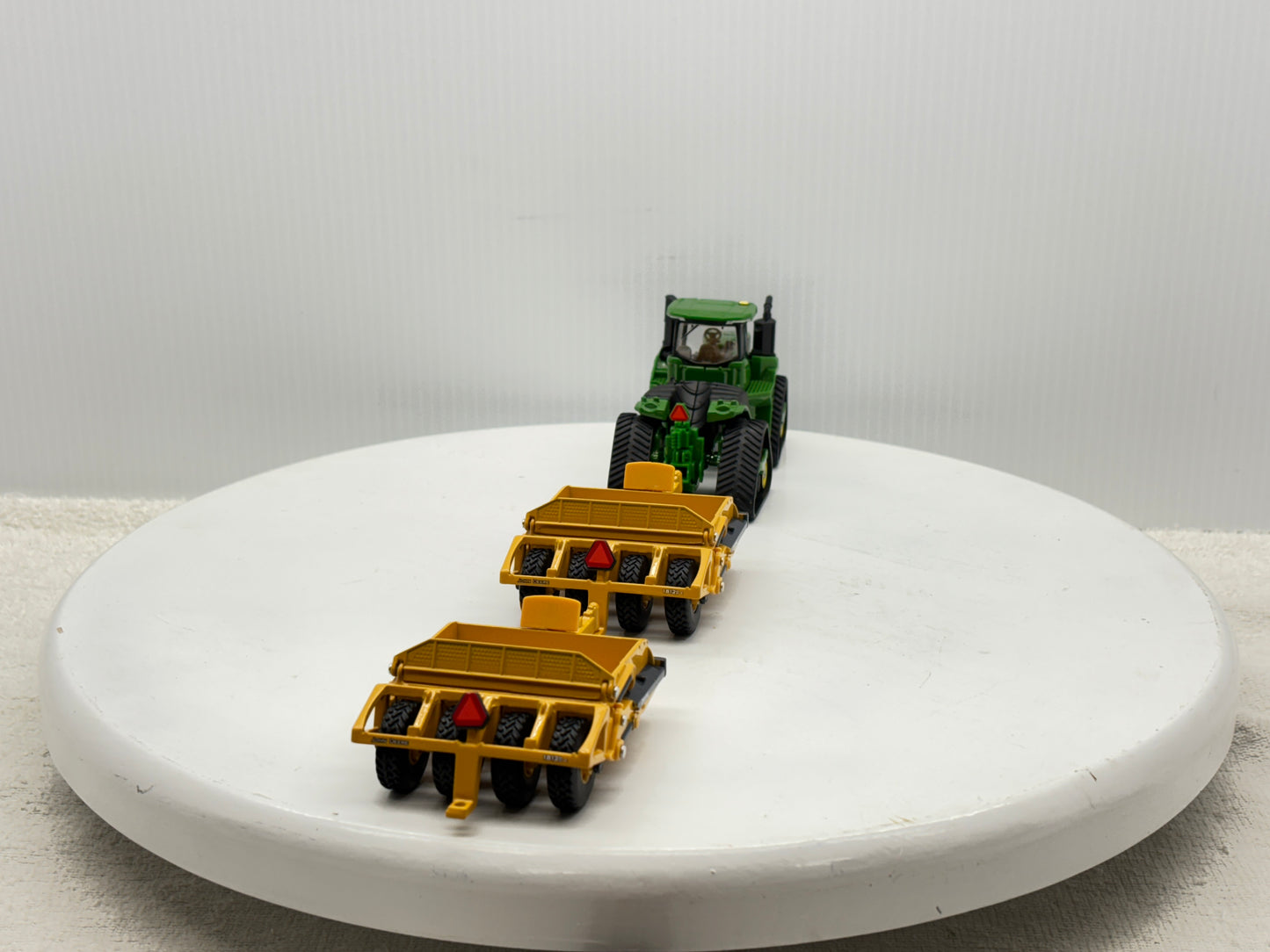 1/64 John Deere 9RX 590 Scraper Set
