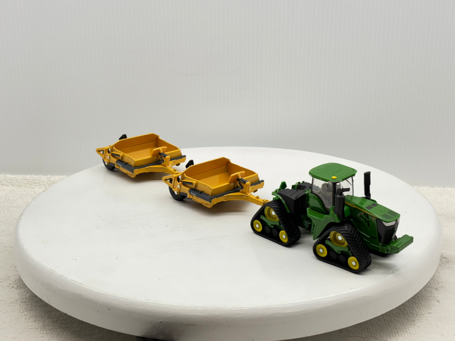1/64 John Deere 9RX 590 Scraper Set