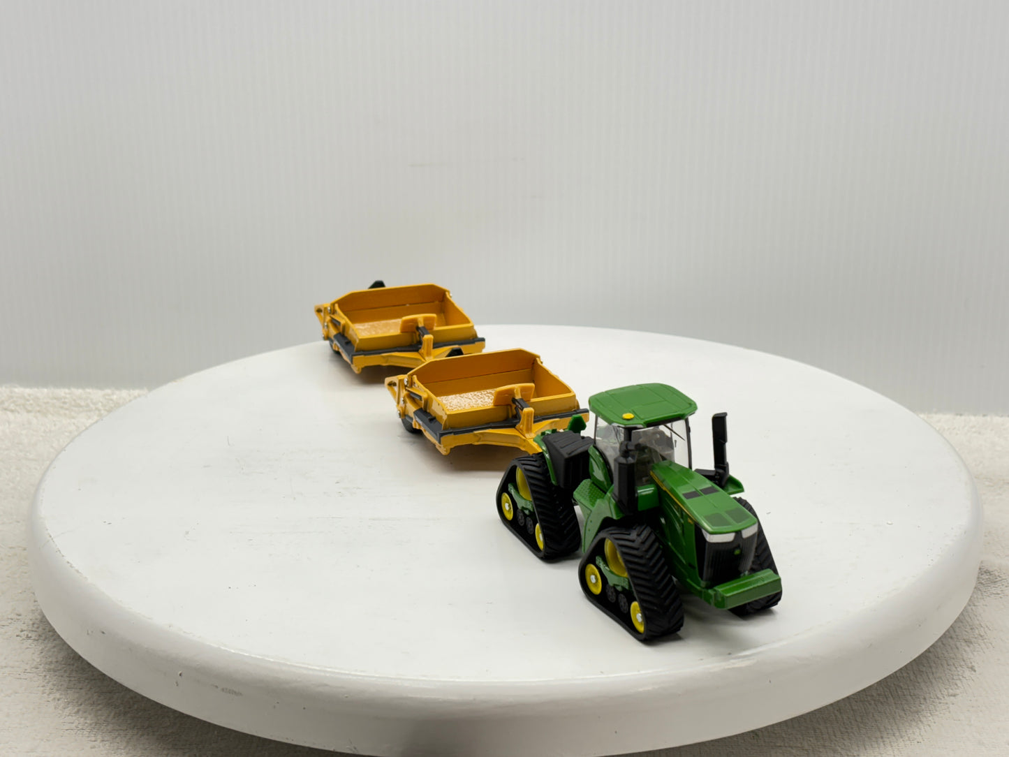 1/64 John Deere 9RX 590 Scraper Set
