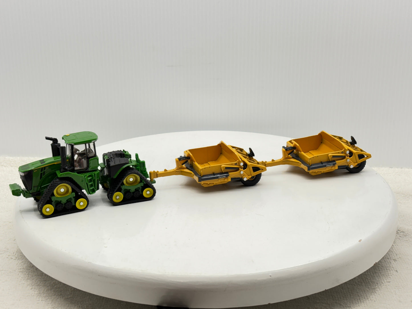 1/64 John Deere 9RX 590 Scraper Set