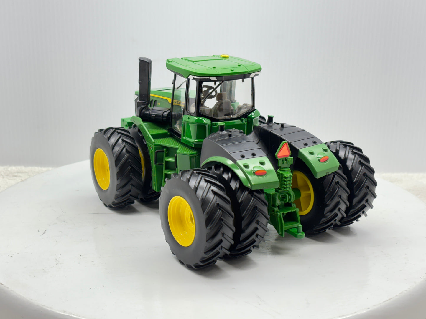 1/32 John Deere 9R 540