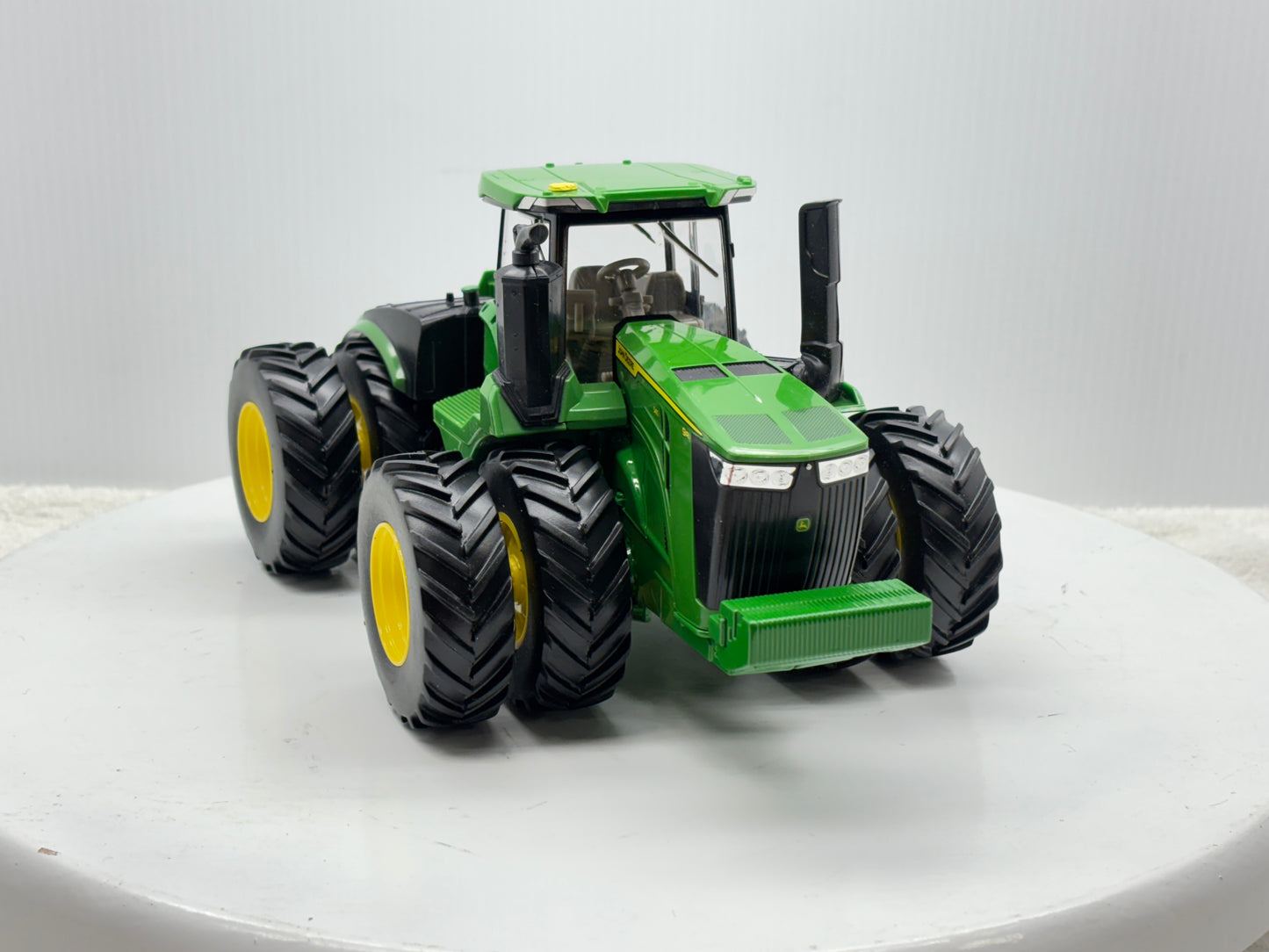 1/32 John Deere 9R 540