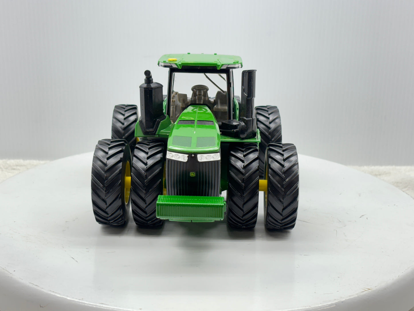 1/32 John Deere 9R 540