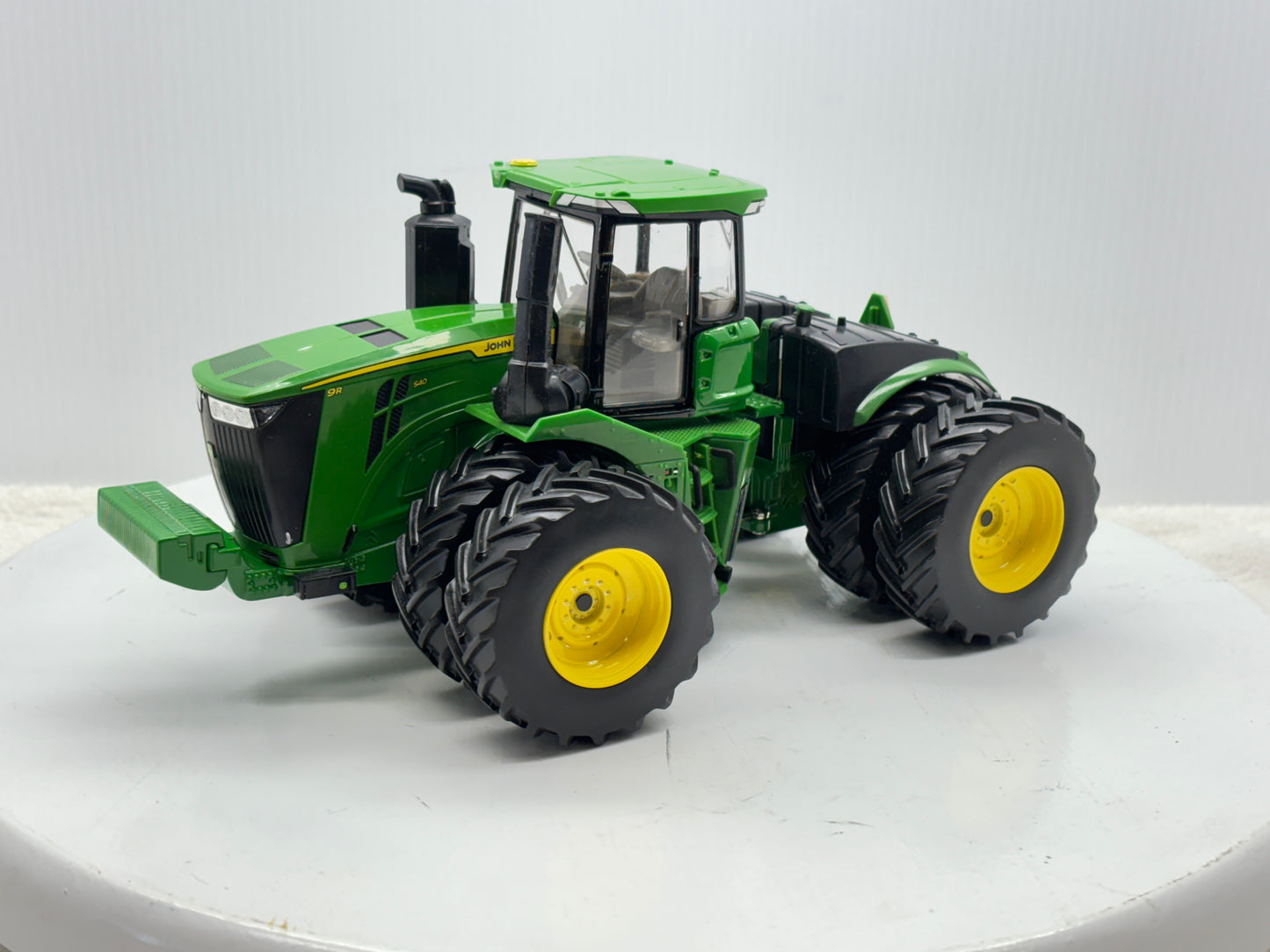 1/32 John Deere 9R 540