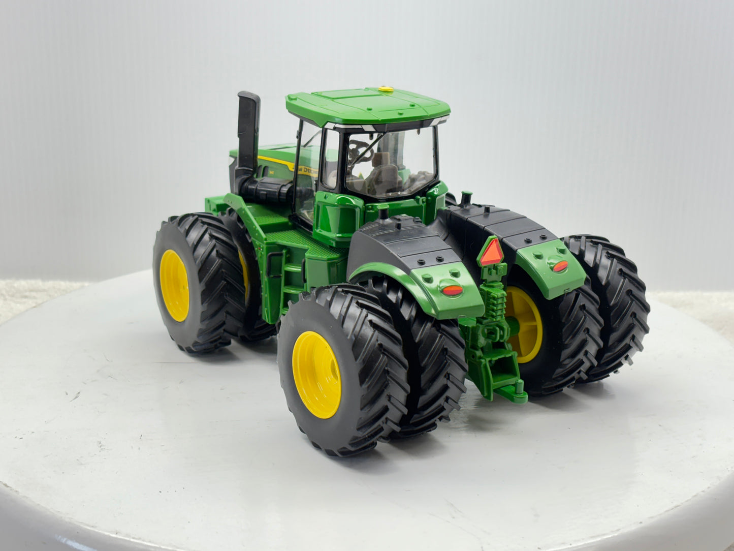 1/32 John Deere 9R 540