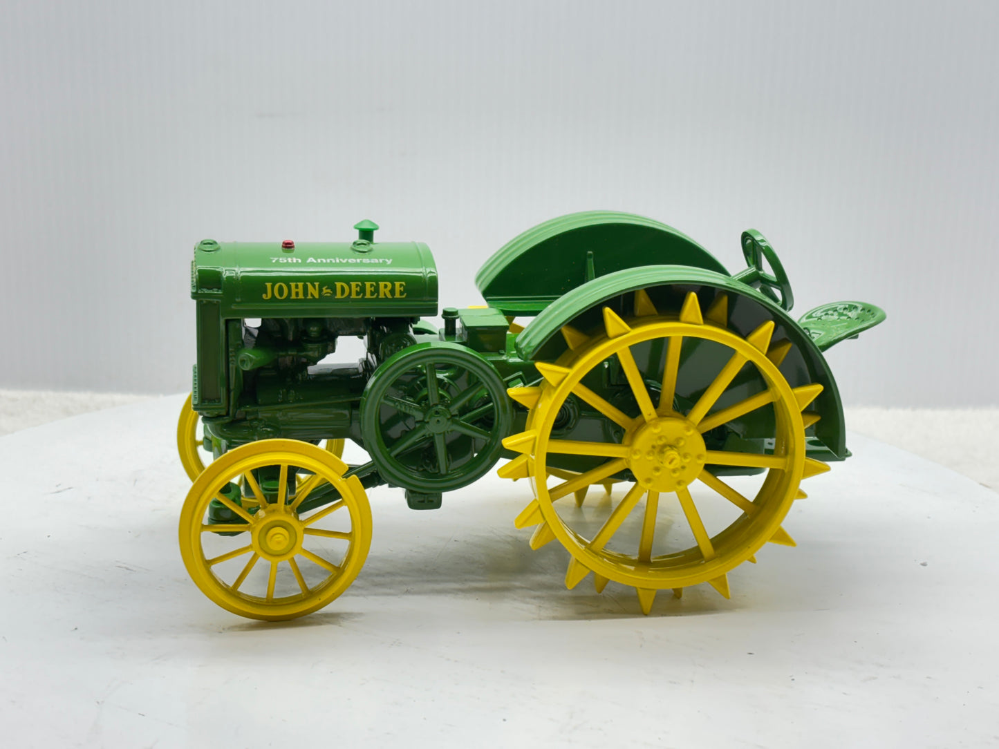 1/16 John Deere D 75th Anniversary