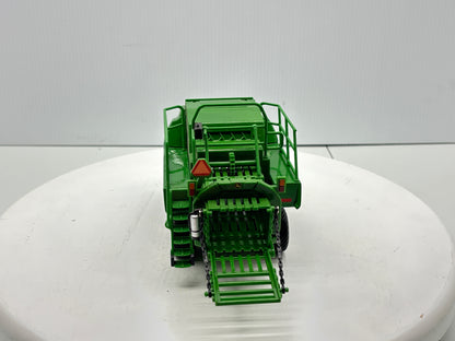 1/32 John Deere L340