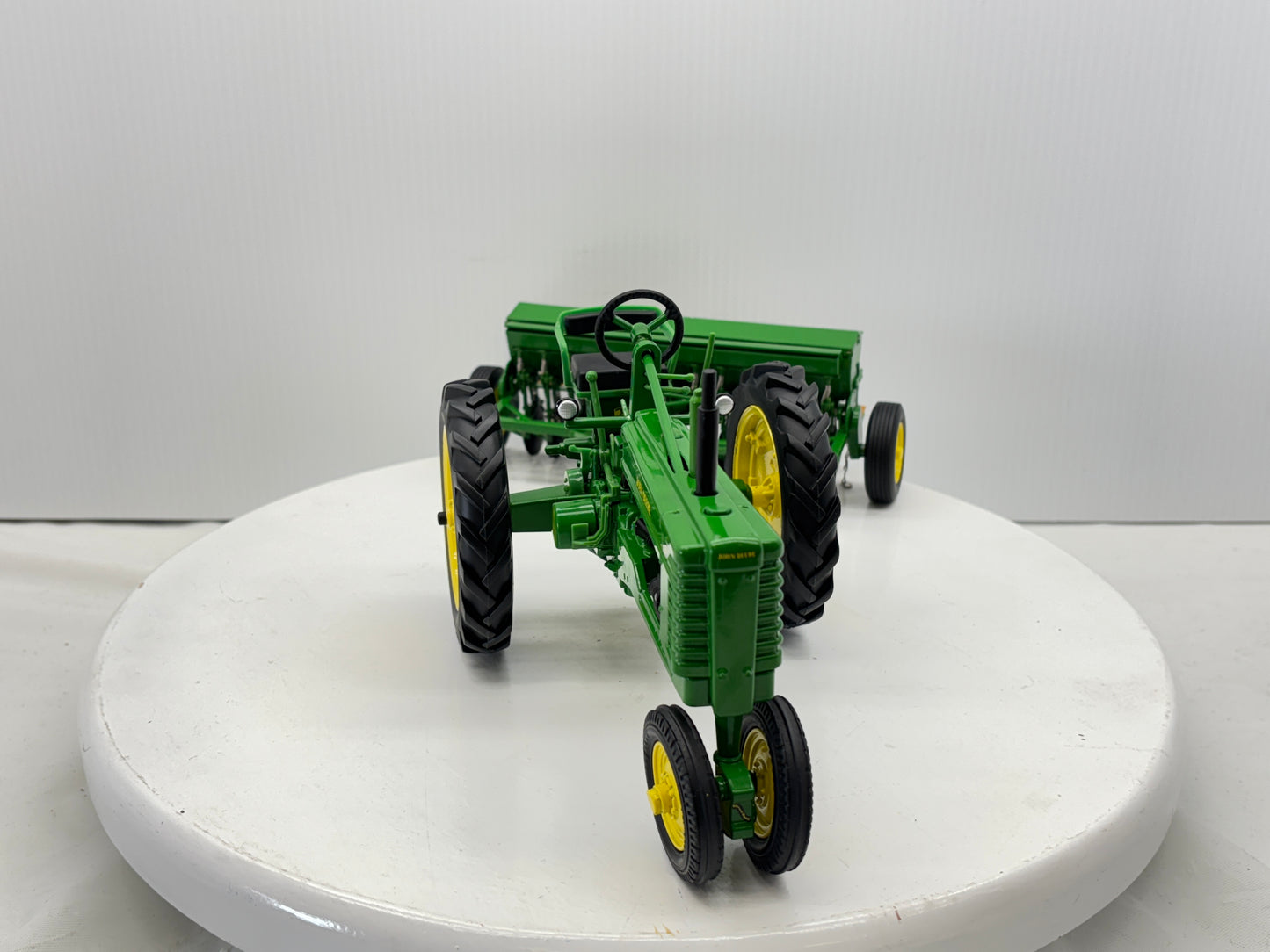 1/16 John Deere Model "B" with Grain Drill