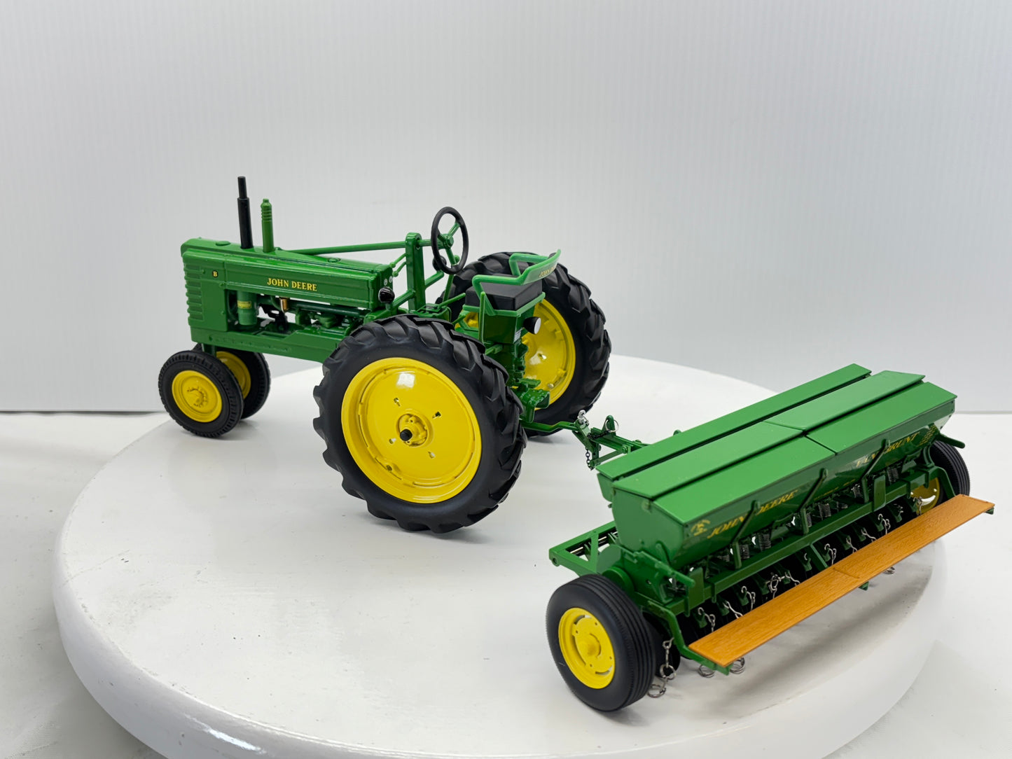 1/16 John Deere Model "B" with Grain Drill
