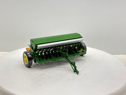 1/16 John Deere Van Burnt Model ''FB'' Grain Drill