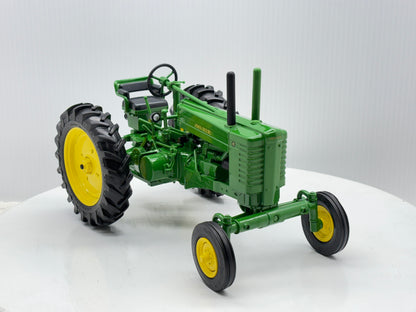 1/16 John Deere Model G Prestige