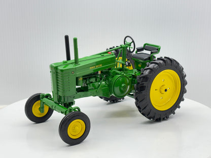 1/16 John Deere Model G Prestige