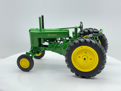 1/16 John Deere Model G Prestige