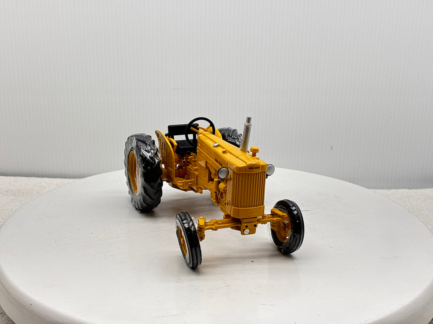 1/16 John Deere ''RARE'' 40 Industrial Orange