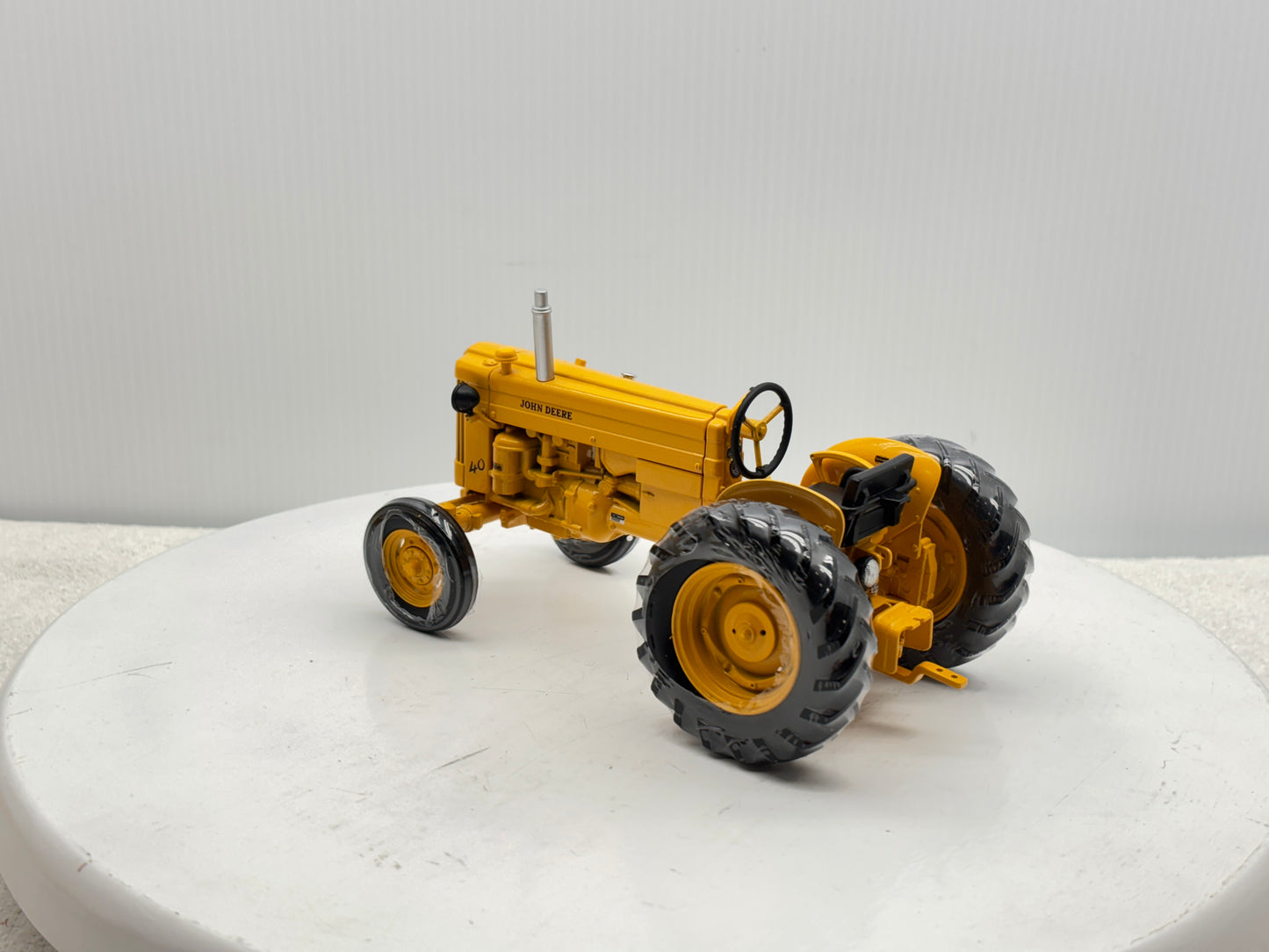 1/16 John Deere ''RARE'' 40 Industrial Orange