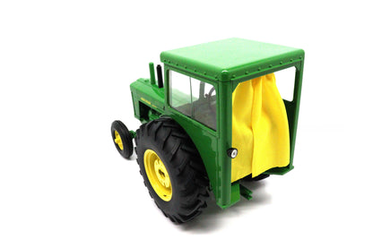 1/16 John Deere "R"