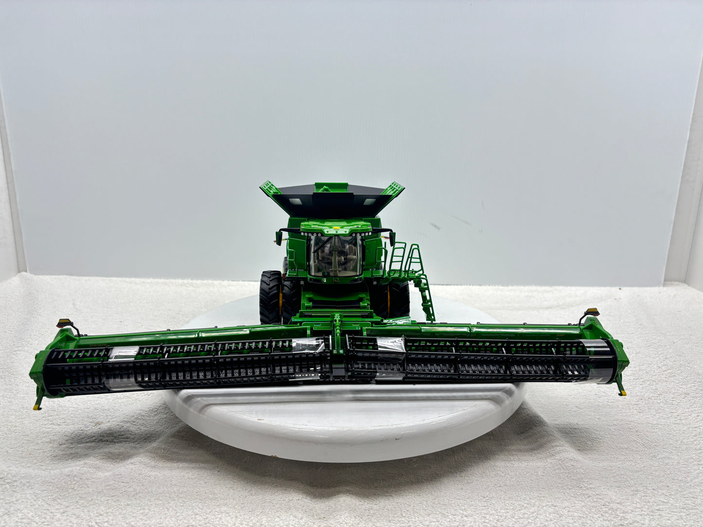 1/32  John Deere X9 1000 Prestige