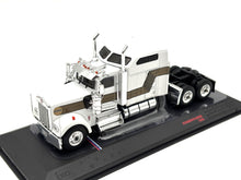 1/64 Kenworth W900 (1995 Edition)