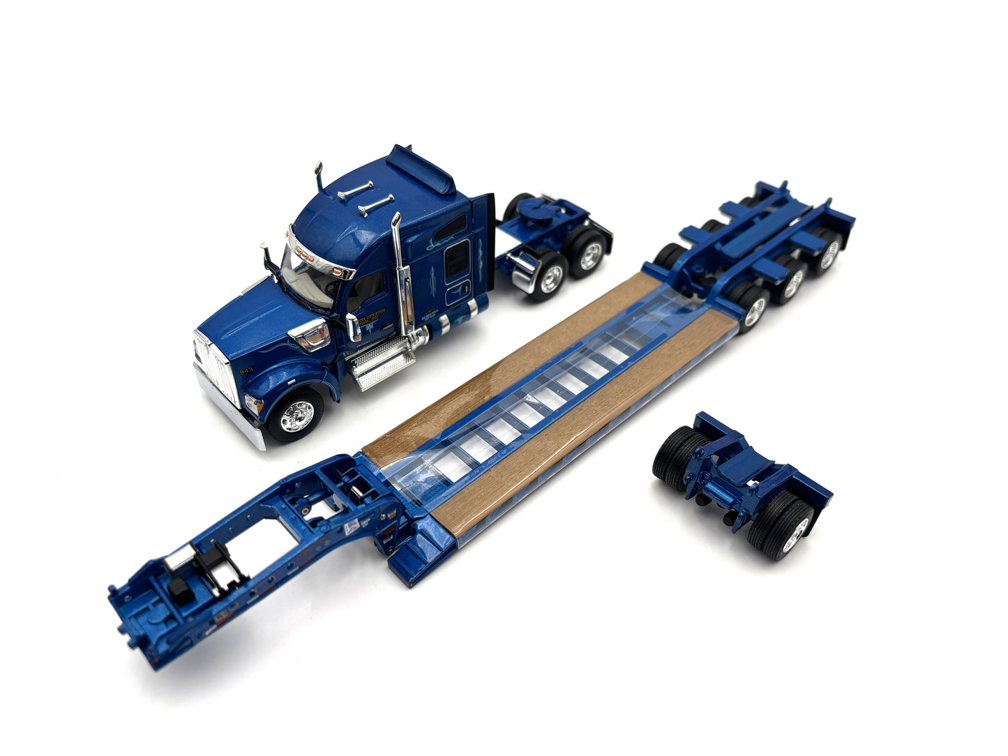 1/64 Kenworth W990