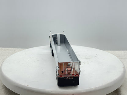 1/50 Kenworth T880 Day Cab (White)