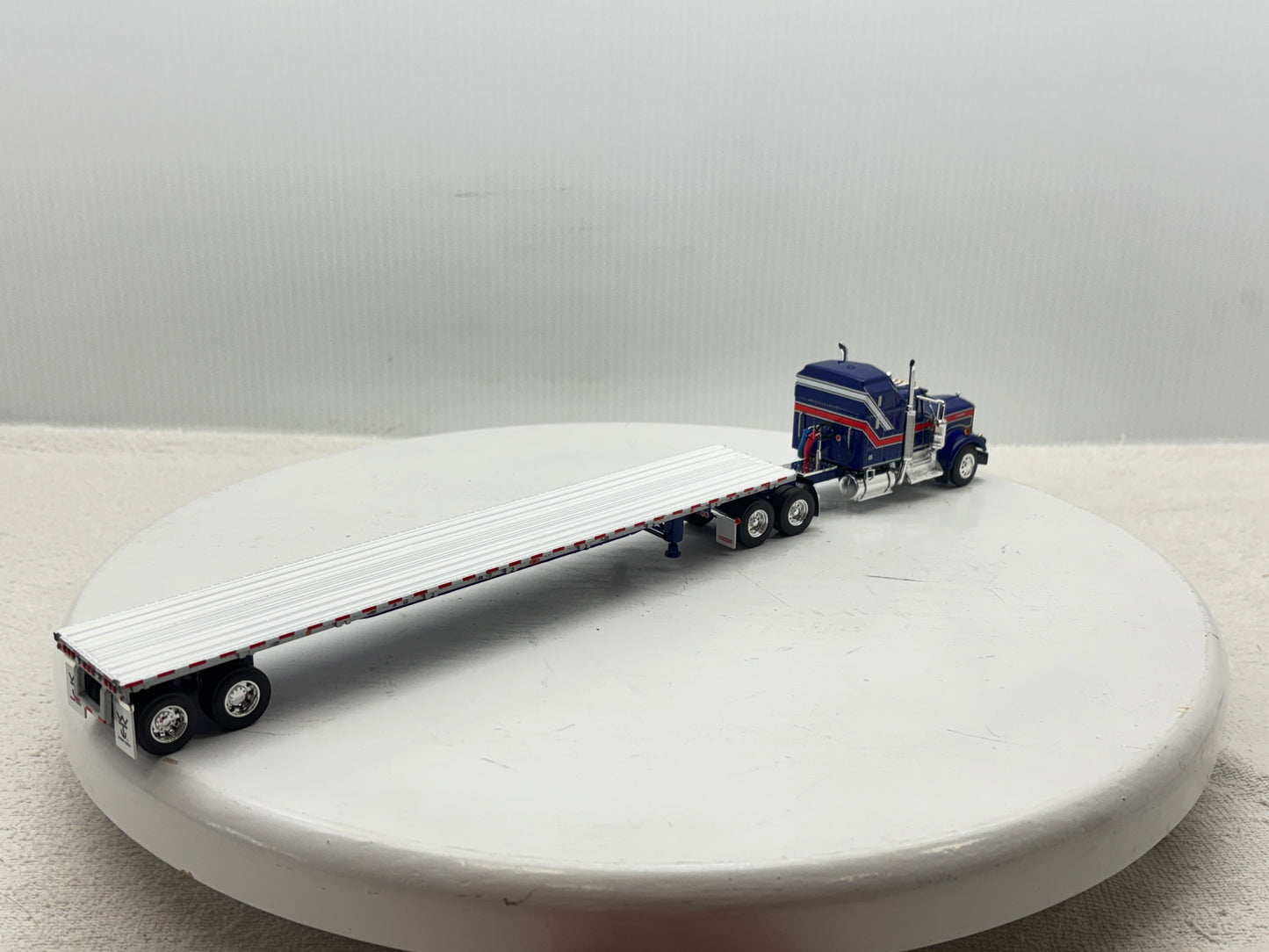 1/64 Kenworth W900A Liberty