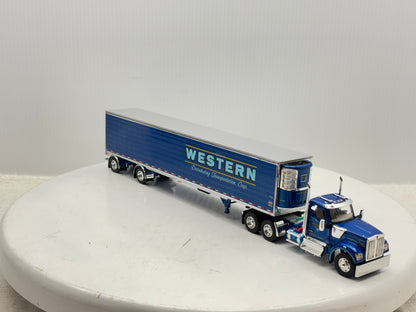 1/64 Kenworth W990 Day Cab (Western)