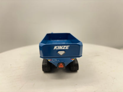 1/64 Kinze 1521 Tracked Grain Cart